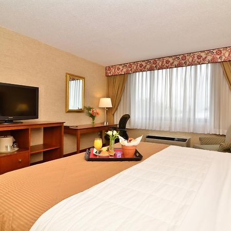 Clarion Hotel Airport Portland Esterno foto