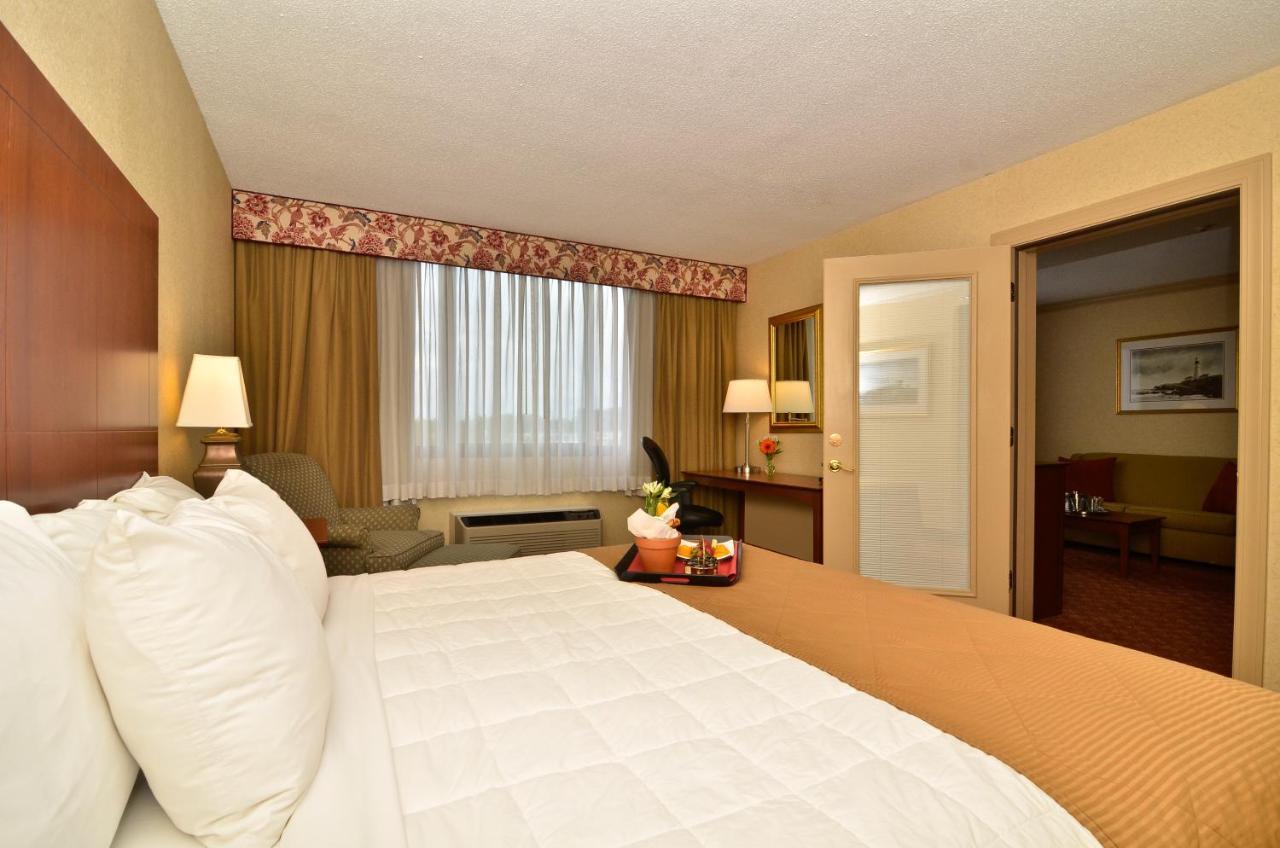 Clarion Hotel Airport Portland Esterno foto