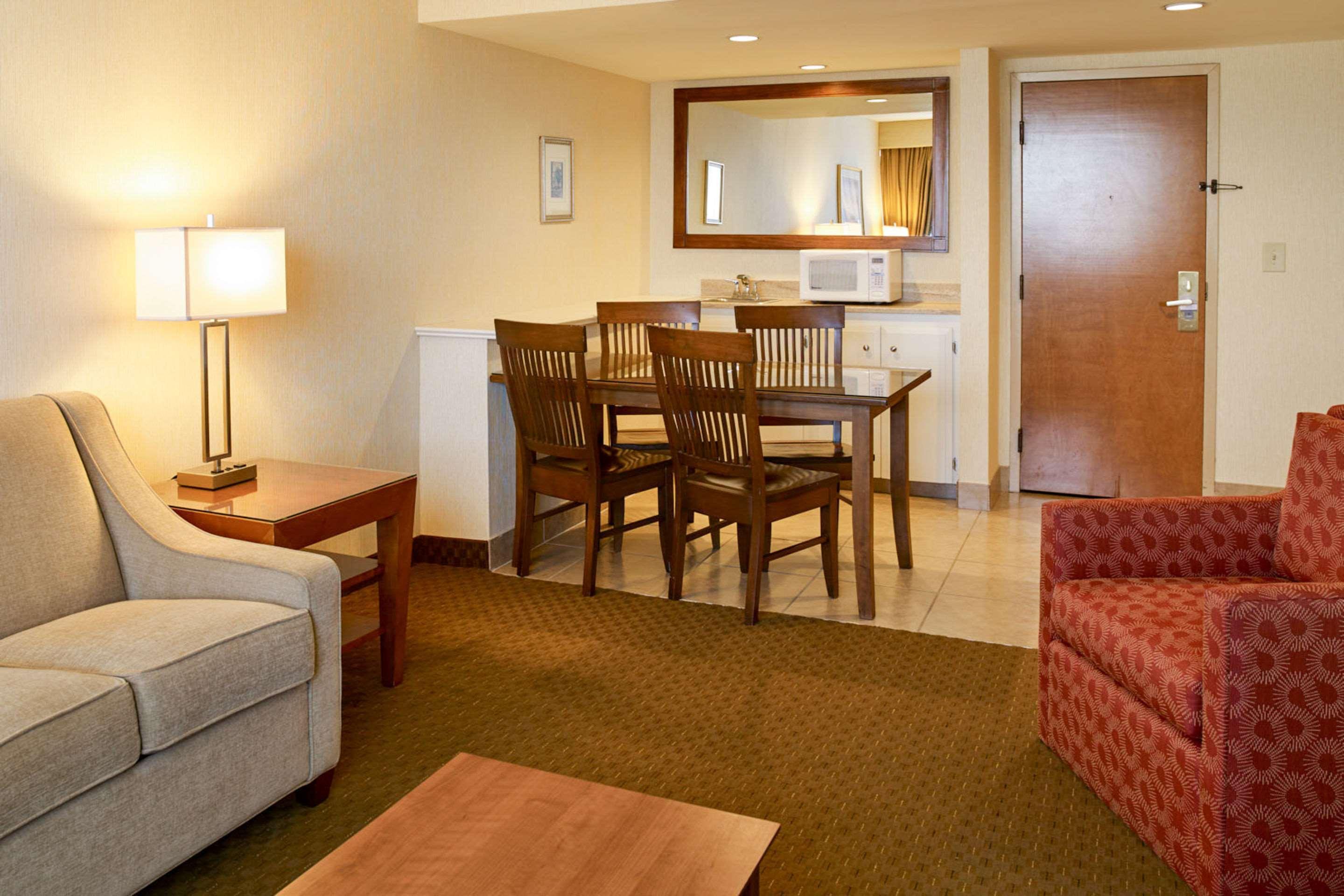 Clarion Hotel Airport Portland Esterno foto