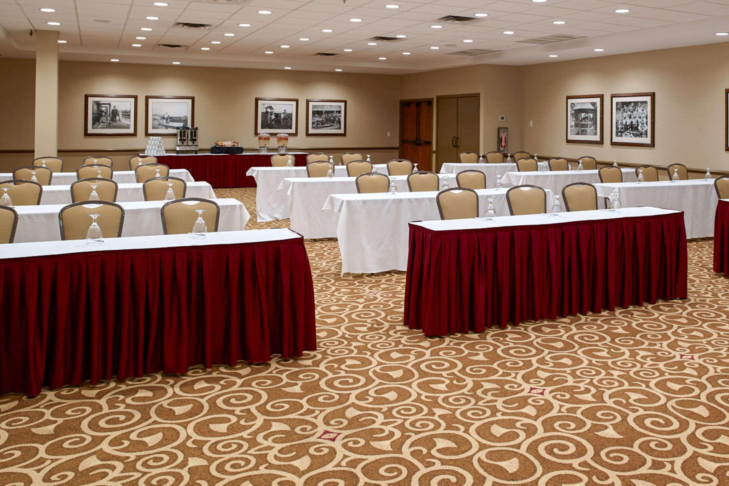 Clarion Hotel Airport Portland Esterno foto